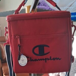Champion Red Lunch Box⭐️⭐️⭐️